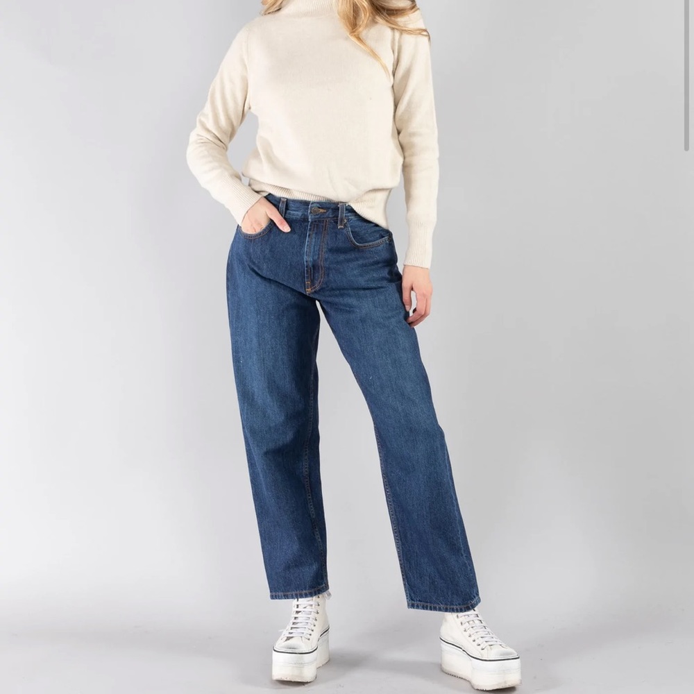 6397 Skater Jeans size 28